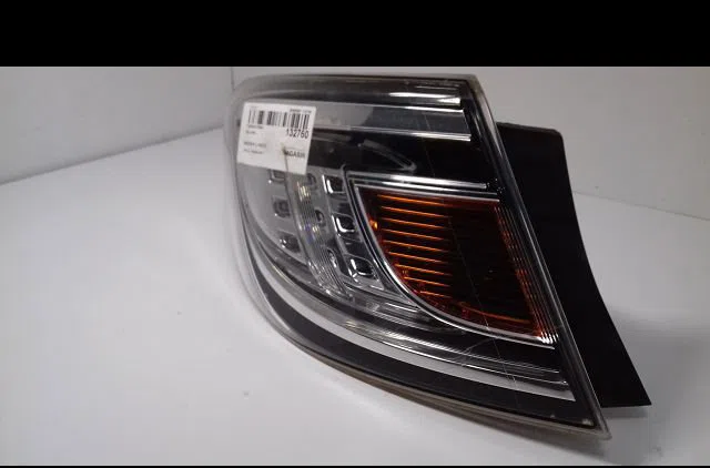 Feu arrière gauche Mazda 6 Hatchback (GH) 2.2 mzr-cd (gh10) (2009-2012) occasion