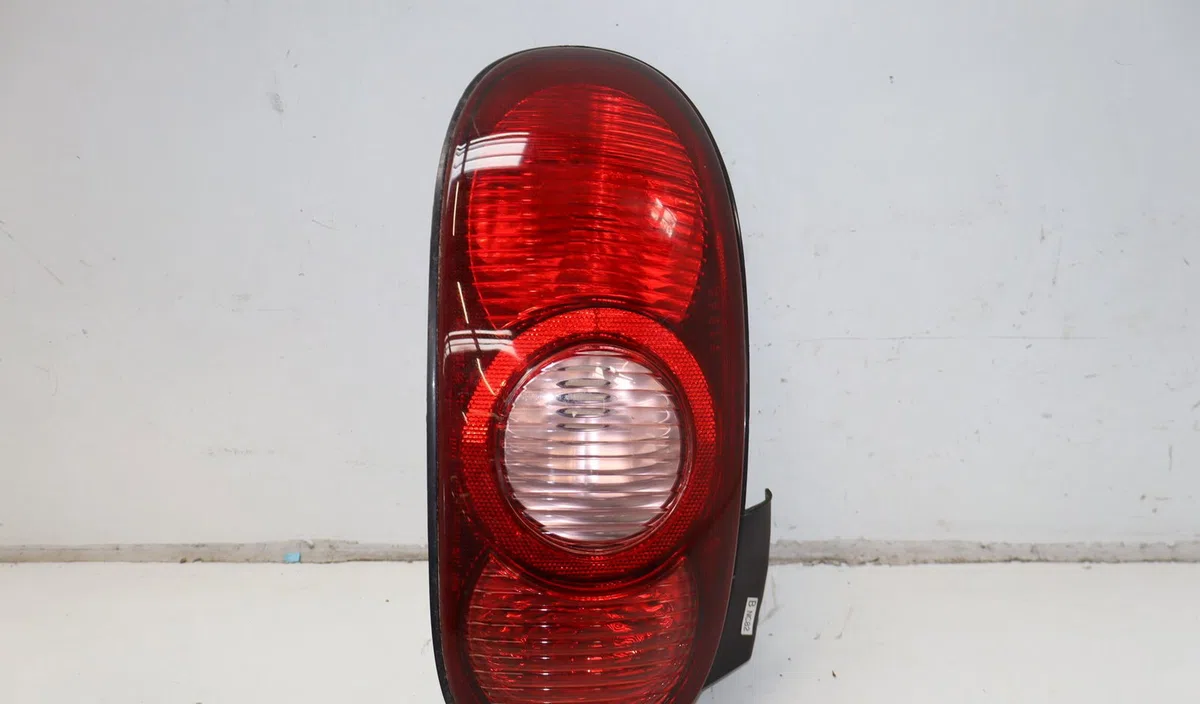 Feu arrière gauche Mazda MX-5 II (NB) 1.6 16v (nb6c) (1998-2005) occasion