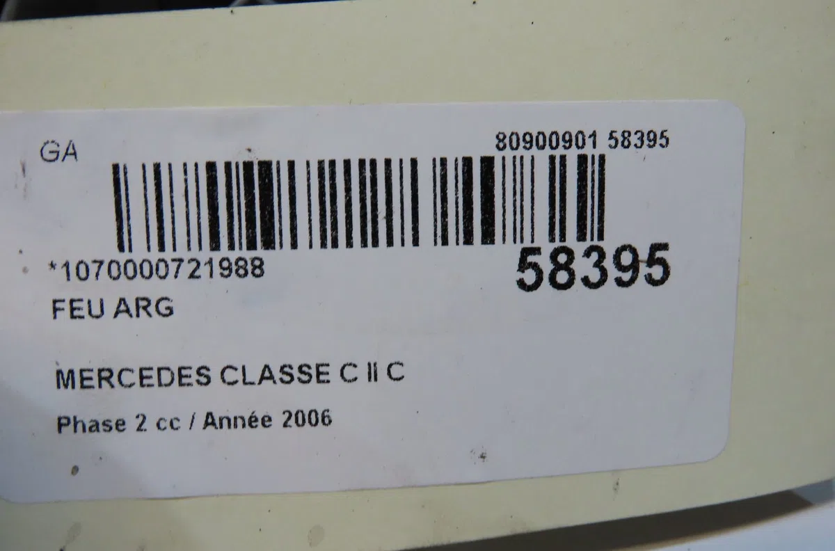 Feu arrière gauche Mercedes-benz CLASSE C (W203) C 220 cdi (203.008) (2003-2007) occasion