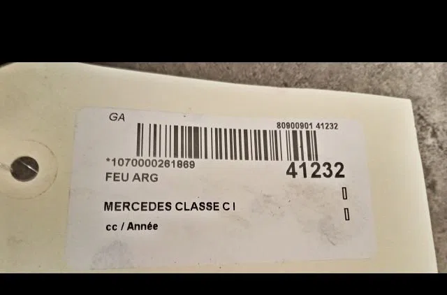 Feu arrière gauche MERCEDES CLASSE C I occasion