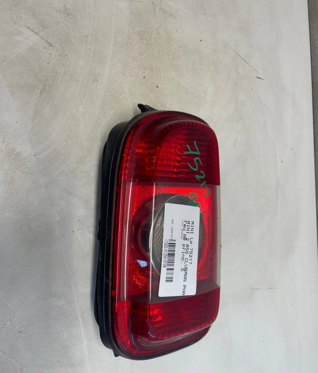 Feu arrière gauche Mini MINI CLUBMAN (R55) Cooper (2010-2014) occasion