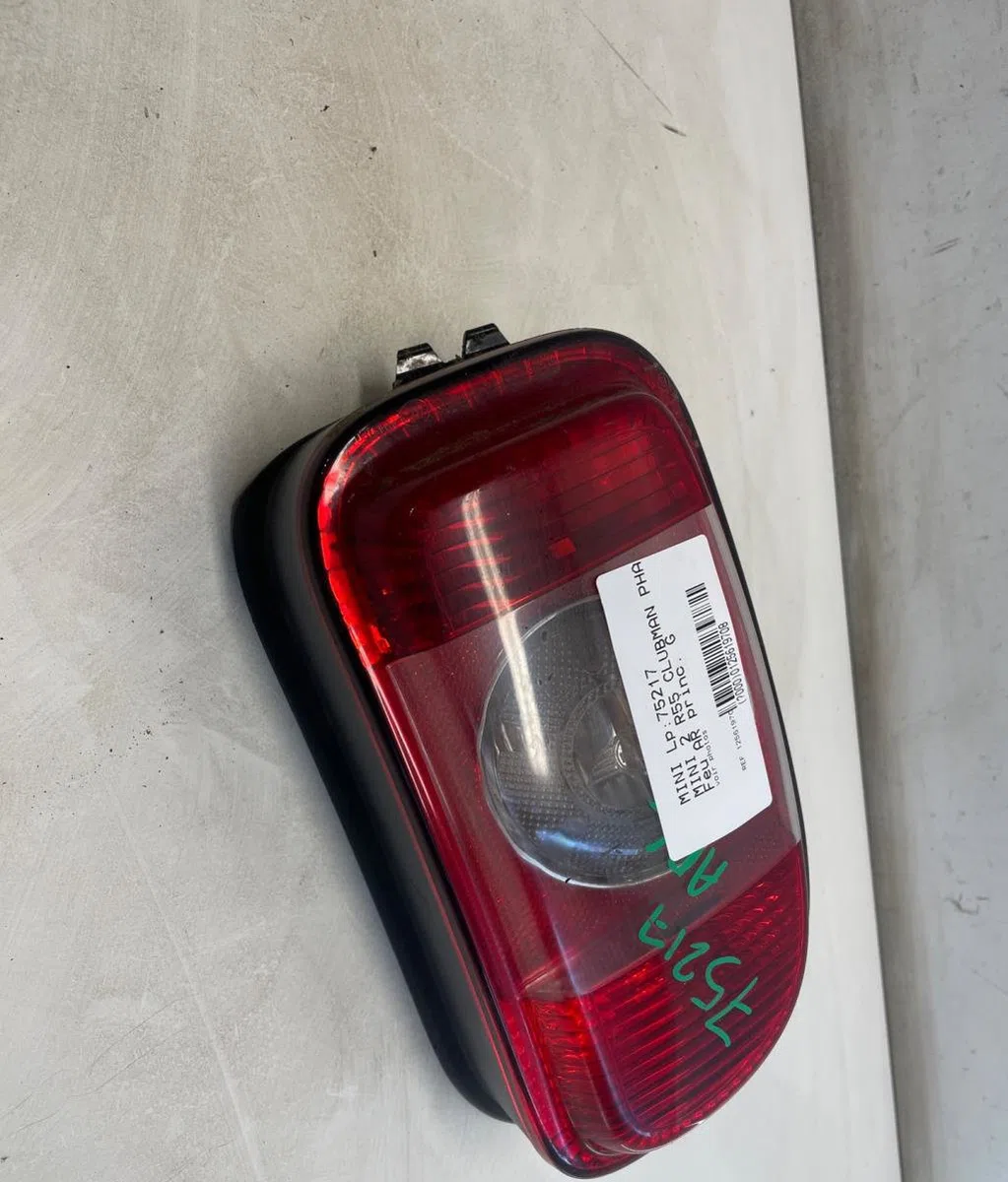 Feu arrière gauche Mini MINI CLUBMAN (R55) Cooper (2010-2014) occasion