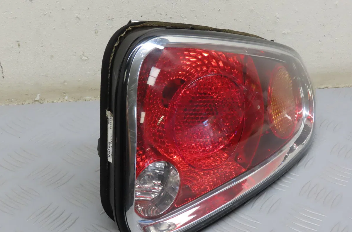 Feu arrière gauche Mini MINI (R50, R53) One (2001-2006) occasion