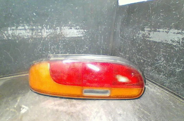 Feu arrière gauche Nissan 100NX (B13) 1.6 (1990-1994) occasion