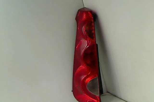 Feu arrière gauche NISSAN NOTE I 2006 occasion