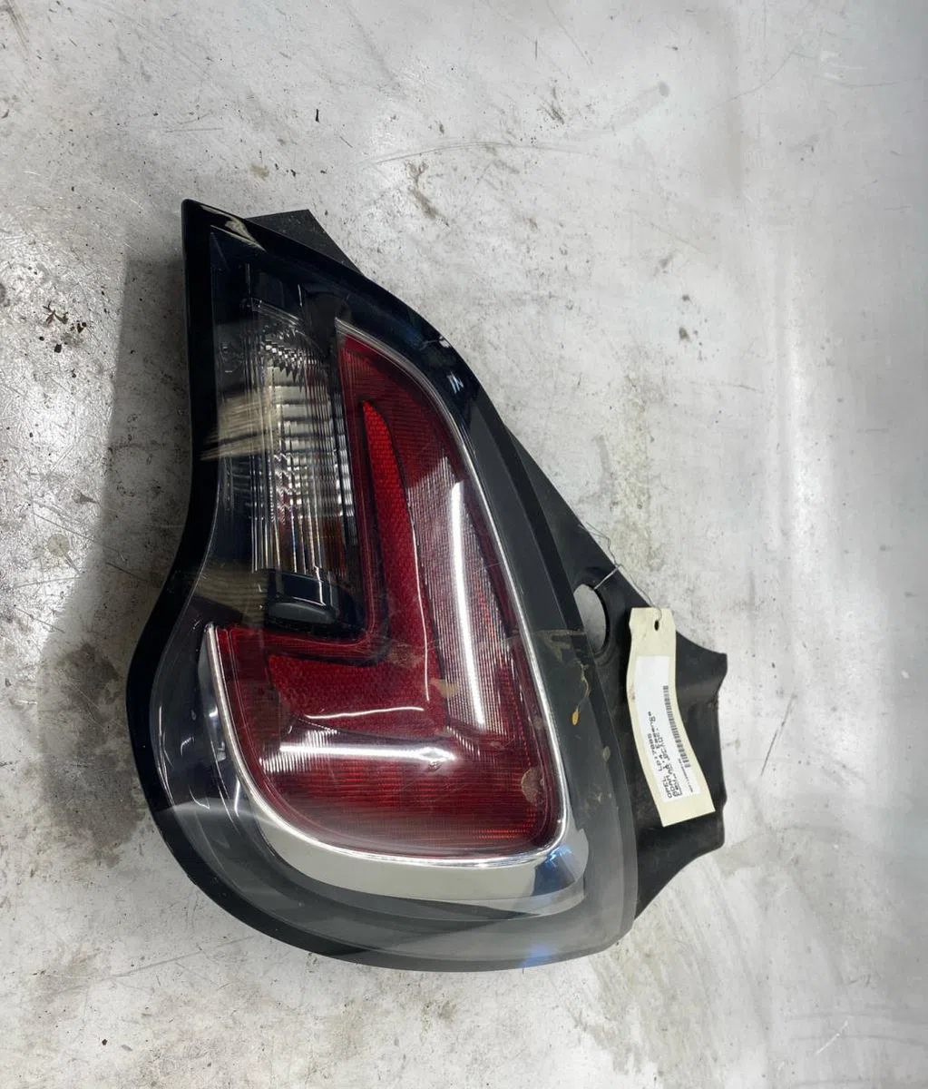 Feu arrière gauche OPEL ADAM occasion