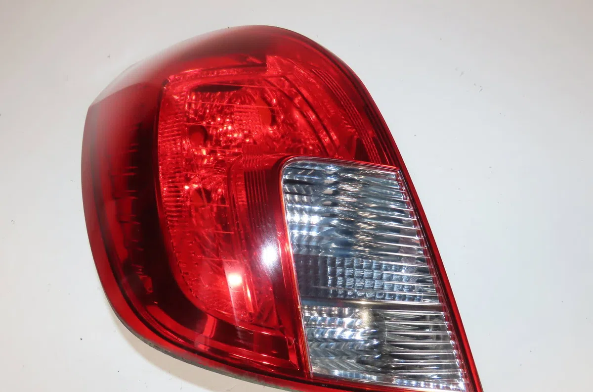 Feu arrière gauche Opel ANTARA A (L07) 2.2 cdti (2010-2015) occasion