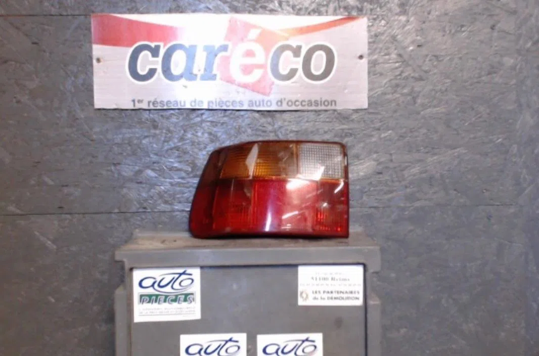 Feu arrière gauche Opel ASTRA F 3-5 portes (T92) 1.4 i (f08, m08, f68, m68) (1991-1998) occasion