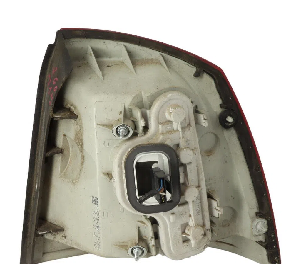 Feu arrière gauche Opel ASTRA G 3-5 portes (T98) 1.6 16v (f08, f48) (1998-2005) occasion