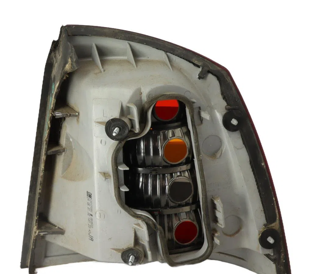 Feu arrière gauche Opel ASTRA G 3-5 portes (T98) 1.6 16v (f08, f48) (1998-2005) occasion