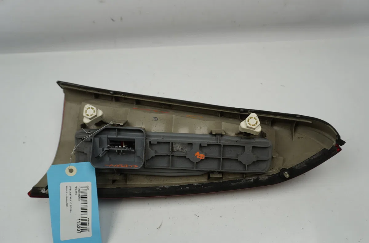 Feu arrière gauche Opel ASTRA G Break (T98) 1.7 dti 16v (f35) (2000-2004) occasion