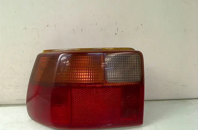 Feu arrière gauche OPEL ASTRA I 1997 occasion
