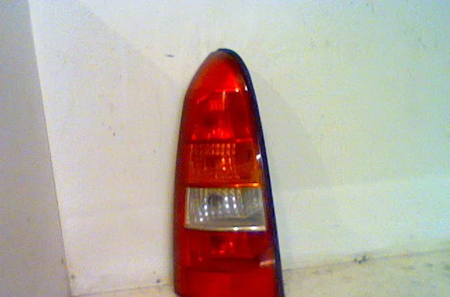 Feu arrière gauche OPEL ASTRA II 1999 occasion
