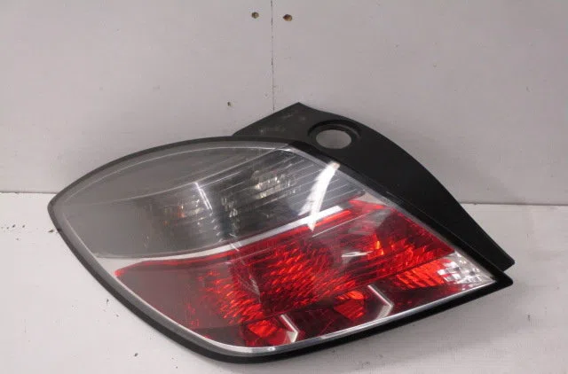 Feu arrière gauche OPEL ASTRA III  1.7 CDTI 100ch occasion