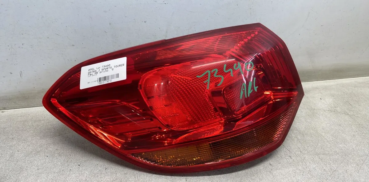 Feu arrière gauche Opel ASTRA J Sports Tourer (P10) 1.6 cdti (35) (2013-2015) occasion