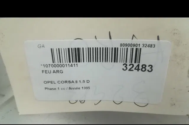 Feu arrière gauche Opel CORSA B (S93) 1.5 d (f08, f68, m68) (1993-2000) occasion