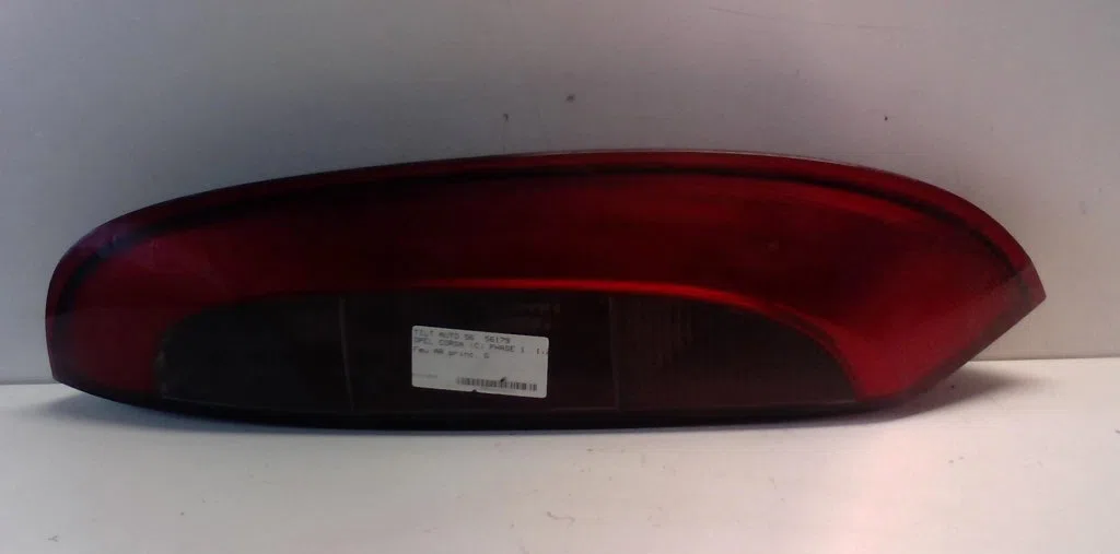 Feu arrière gauche Opel CORSA C (X01) 1.2 (f08, f68) (2000-2009) occasion