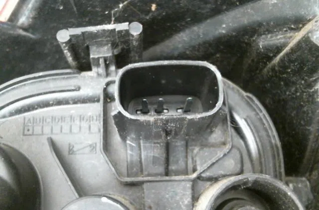 Feu arrière gauche Opel CORSA E (X15) 1.4 turbo (08, 68) (2014-2019) occasion