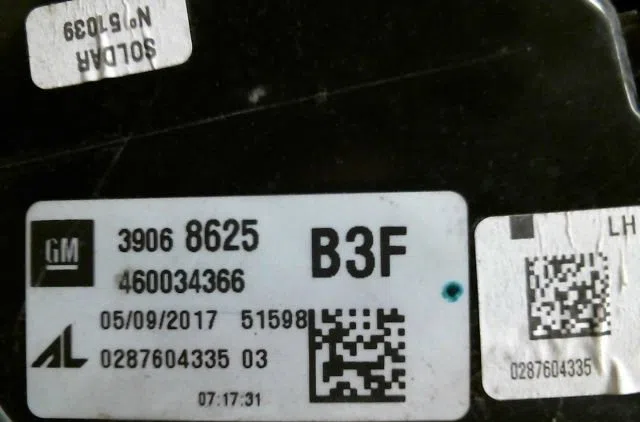Feu arrière gauche Opel CORSA E (X15) 1.4 turbo (08, 68) (2014-2019) occasion
