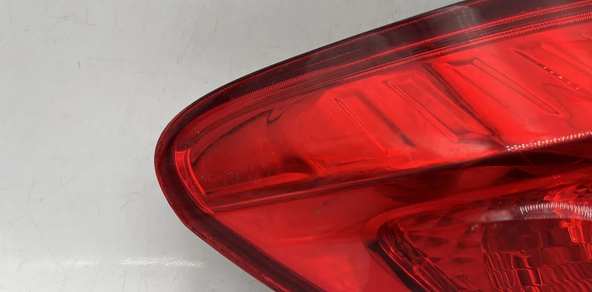 Feu arrière gauche OPEL MERIVA B PHASE 2 occasion