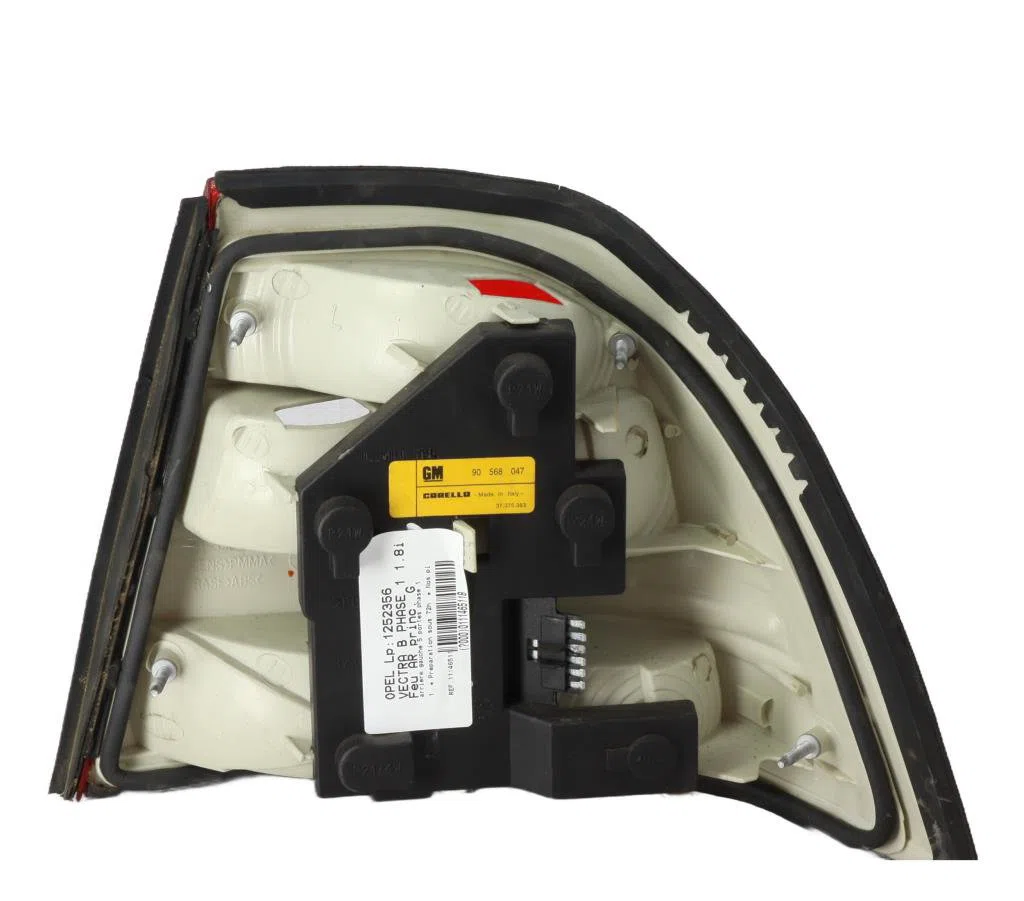 Feu arrière gauche Opel VECTRA B 3-5 portes (J96) 1.8 i 16v (f68) (1995-2000) occasion