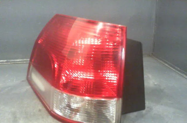 Feu arrière gauche Opel VECTRA C Break (Z02) 2.0 dti (f35) (2003-2005) occasion