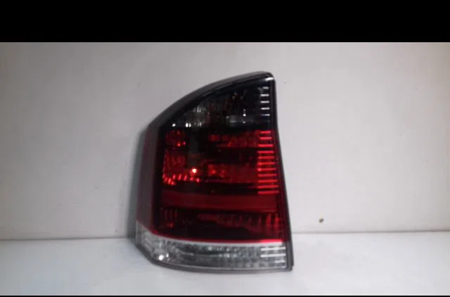 Feu arrière gauche Opel VECTRA C GTS (Z02) 3.2 v6 (f68) (2002-2006) occasion