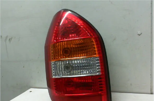 Feu arrière gauche OPEL ZAFIRA I  1.6i 16v 100ch occasion
