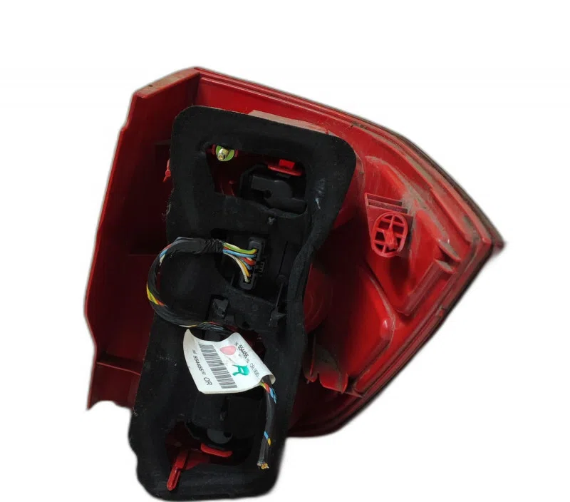 FEU ARRIERE GAUCHE PEUGEOT 1007 6350V5