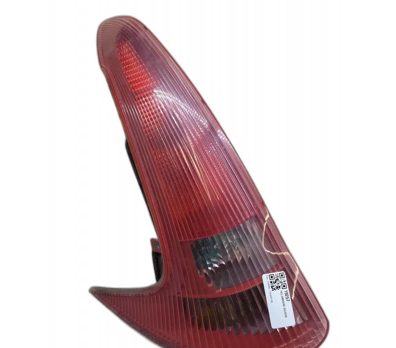 FEU ARRIERE GAUCHE PEUGEOT 206 6350R4