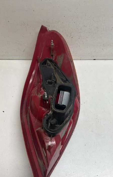 Feu arrière gauche Peugeot 207 CC (WD_) 1.6 16v (2007-2013) occasion