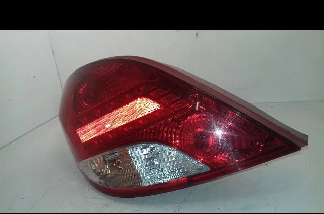 Feu arrière gauche Peugeot 207 CC (WD_) 1.6 16v (2007-2013) occasion