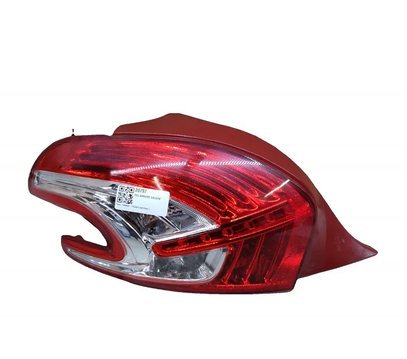 FEU ARRIERE GAUCHE PEUGEOT 208 9672628280