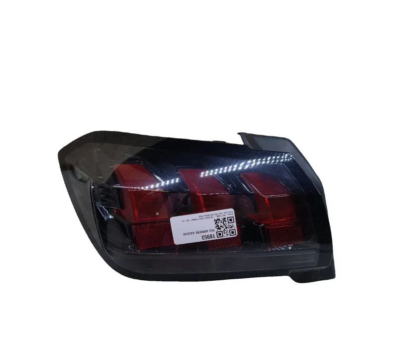 FEU ARRIERE GAUCHE PEUGEOT 208 II 9823216780
