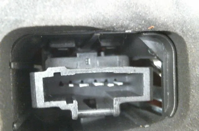 Feu arrière gauche Peugeot 3008 Monospace (0U_) 1.6 hdi (2009-2016) 5 portes occasion