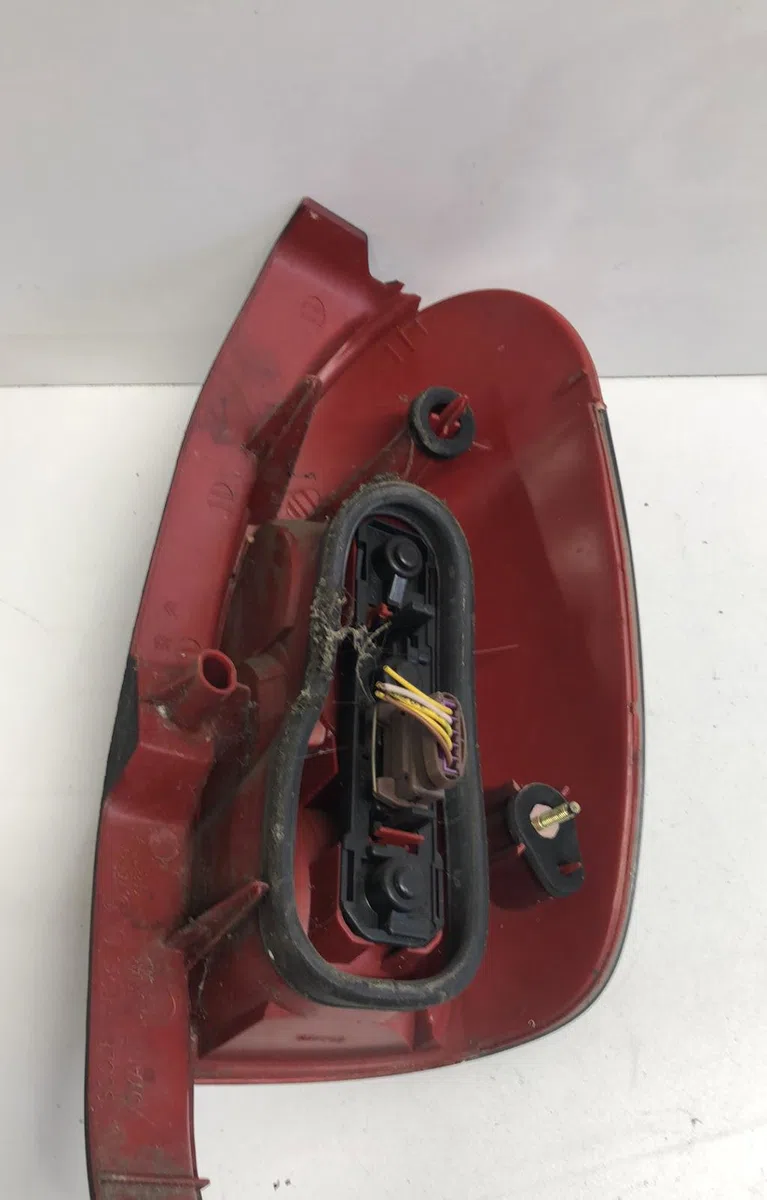 Feu arrière gauche Peugeot 306 Break (7E, N3, N5) 1.4 (1997-2002) occasion