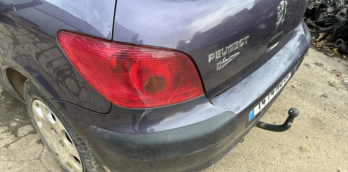 Feu arrière gauche PEUGEOT 307 PHASE 1 occasion
