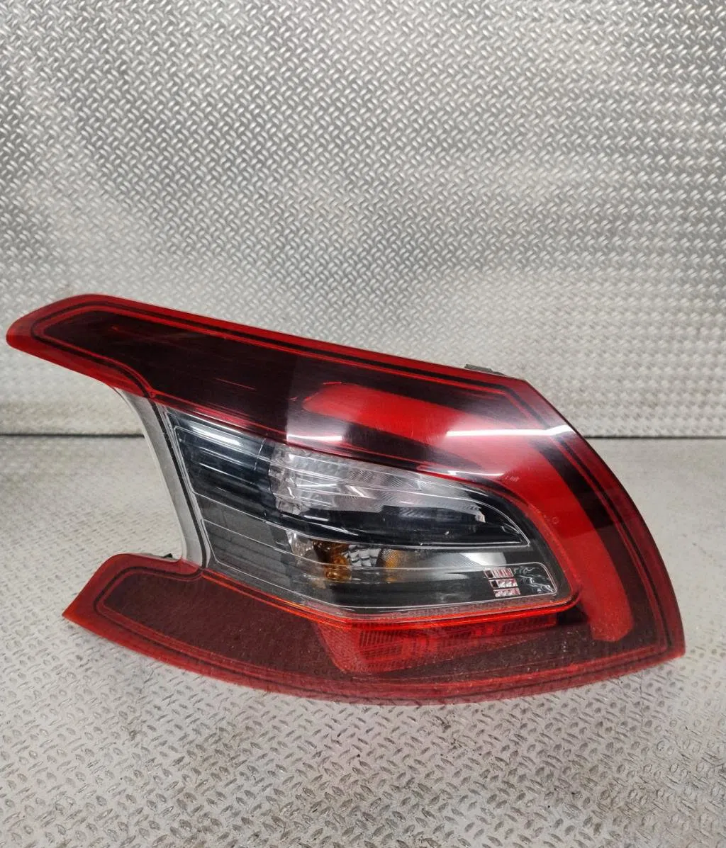 Feu arrière gauche PEUGEOT 308 2  308 2 PHASE 2 occasion