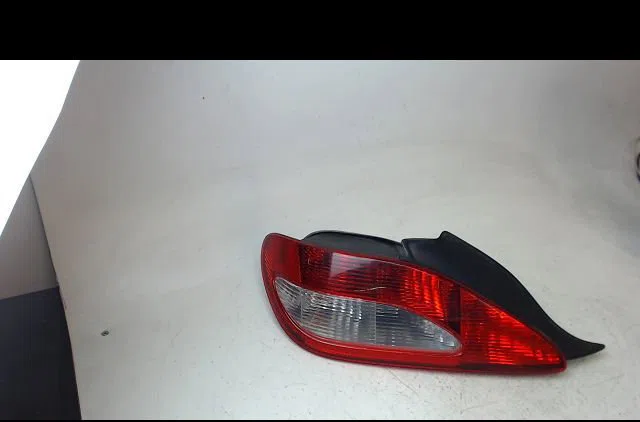Feu arrière gauche PEUGEOT 406 1999 occasion