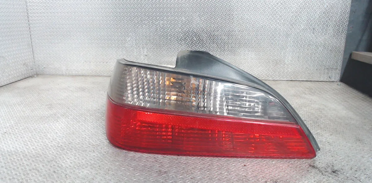 Feu arrière gauche PEUGEOT 406  406 PHASE 1 occasion