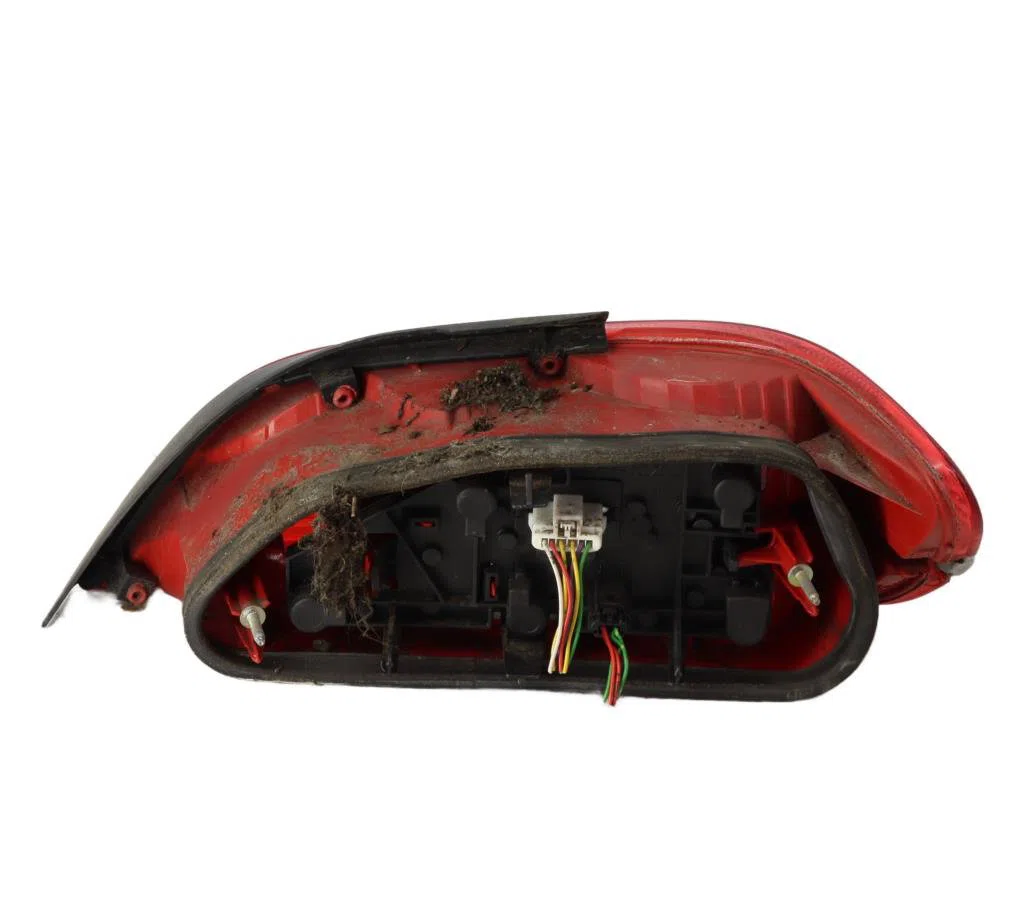 Feu arrière gauche Peugeot 406 (8B) 1.8 (1997-2004) occasion