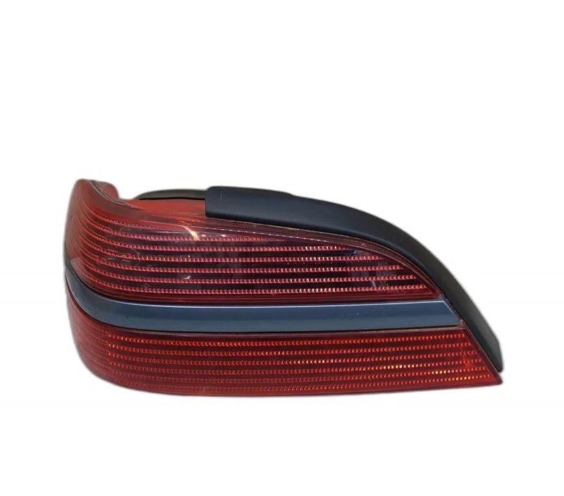 FEU ARRIERE GAUCHE PEUGEOT 406 I 00006350L5