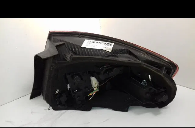 Feu arrière gauche Peugeot 407 (6D_) 1.8 16v (6d6fyc) (2005-2010) occasion