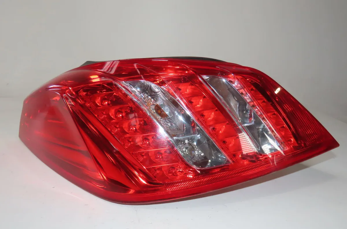 Feu arrière gauche Peugeot 508 I (8D_) 1.6 hdi (2010-2018) occasion