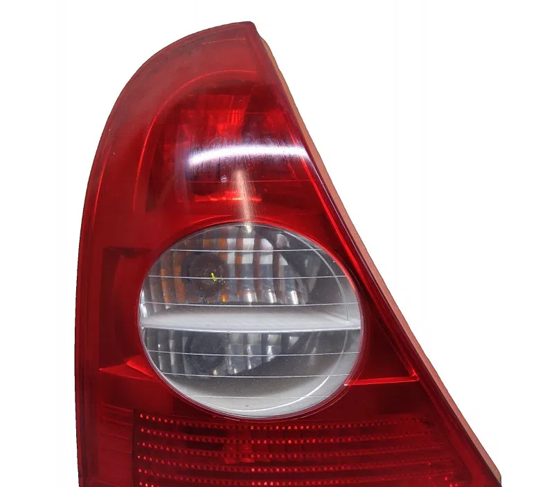 FEU ARRIERE GAUCHE RENAULT CLIO II 8200917488