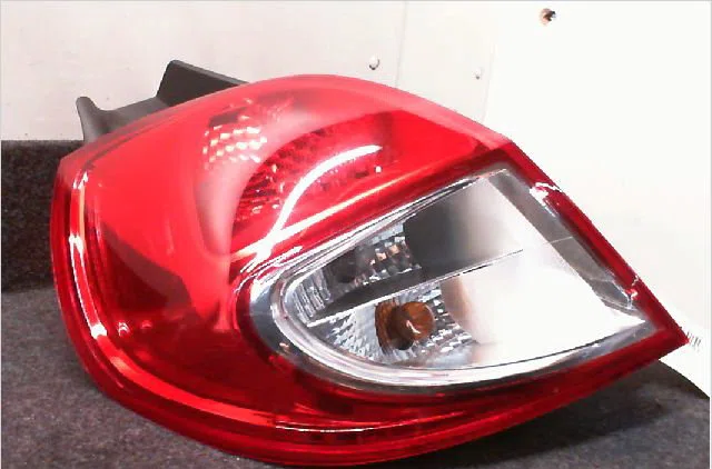 Feu arrière gauche RENAULT CLIO III occasion