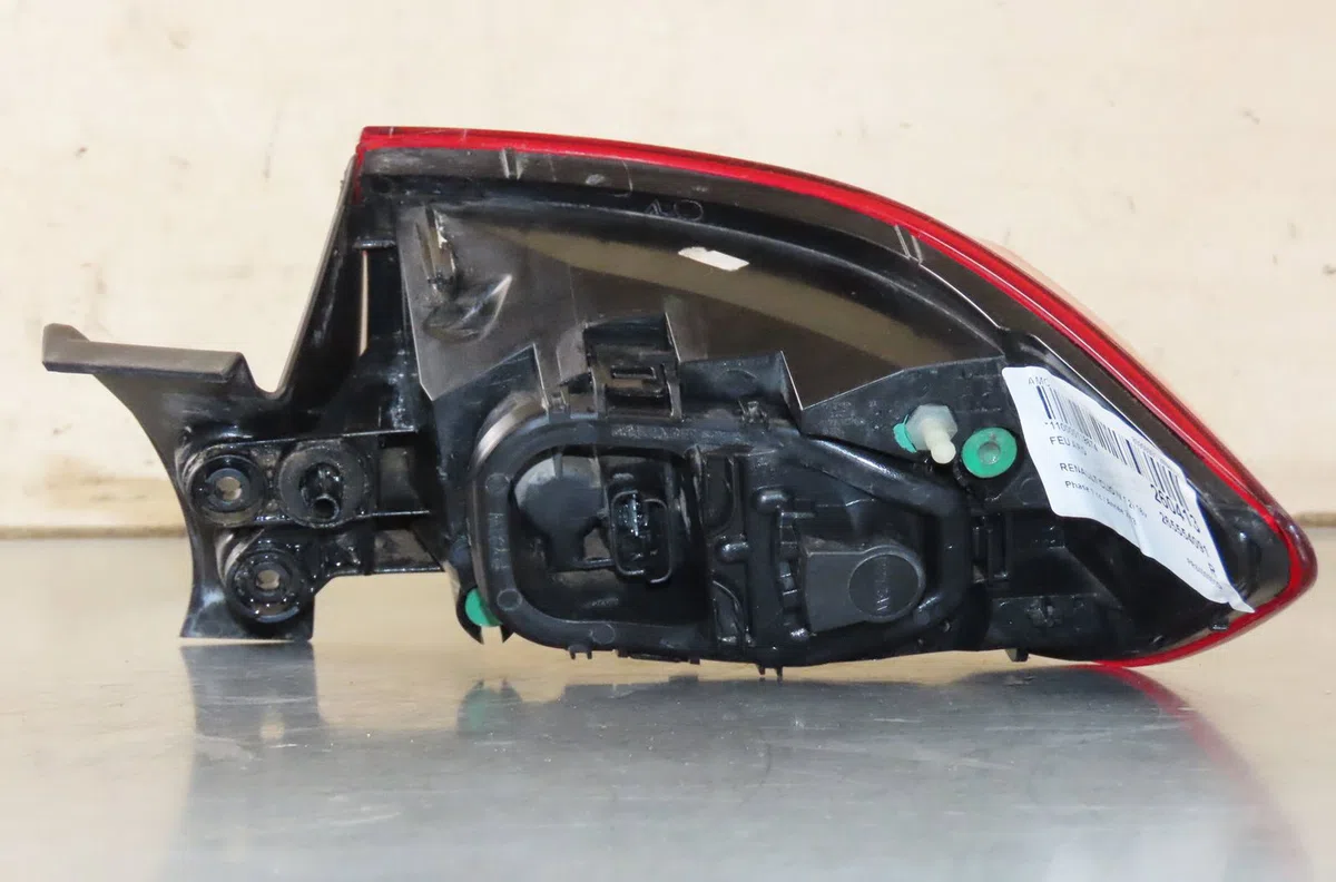Feu arrière gauche Renault CLIO IV (BH_) 1.2 tce 120 (bhm0) (2013) occasion