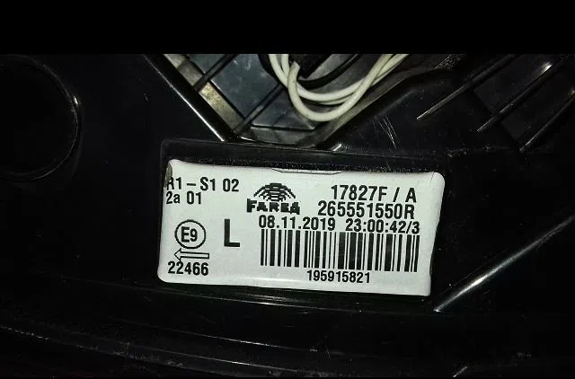 Feu arrière gauche Renault CLIO V (B7_) 1.0 sce 75 (b7m5) (2019) occasion