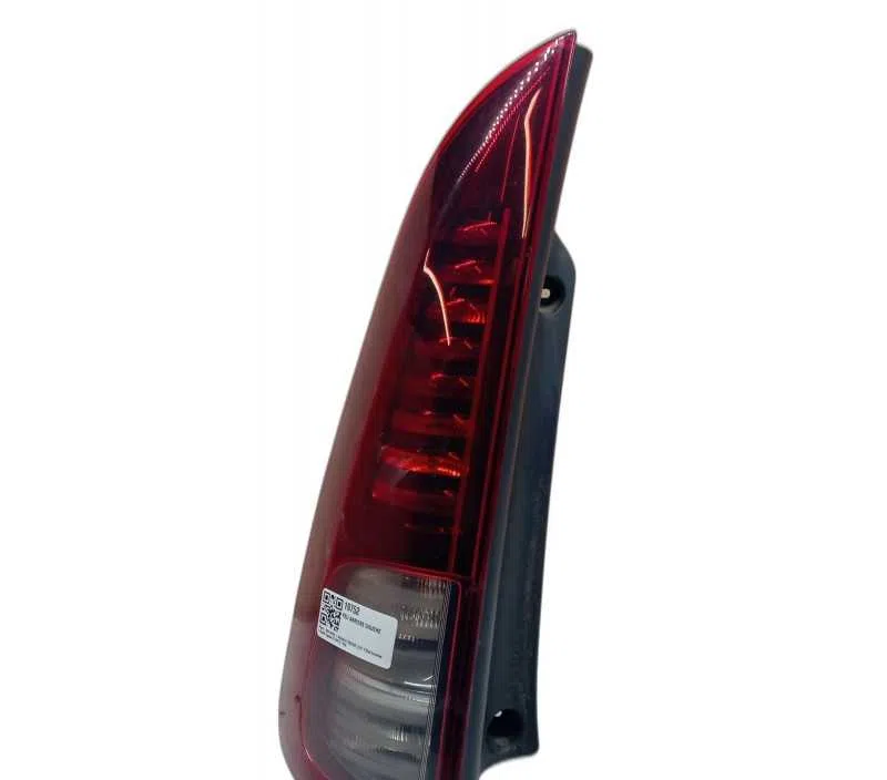 FEU ARRIERE GAUCHE RENAULT ESPACE I 8200394722