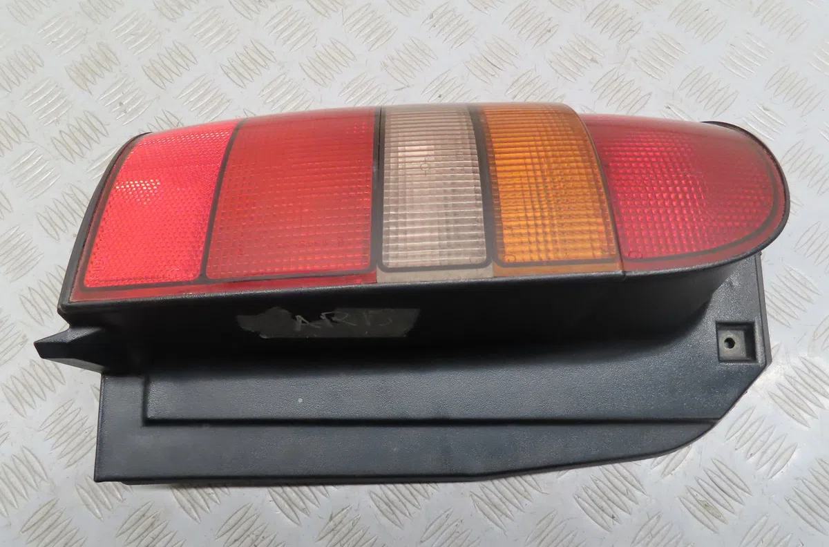 Feu arrière gauche RENAULT ESPACE II 1997 occasion